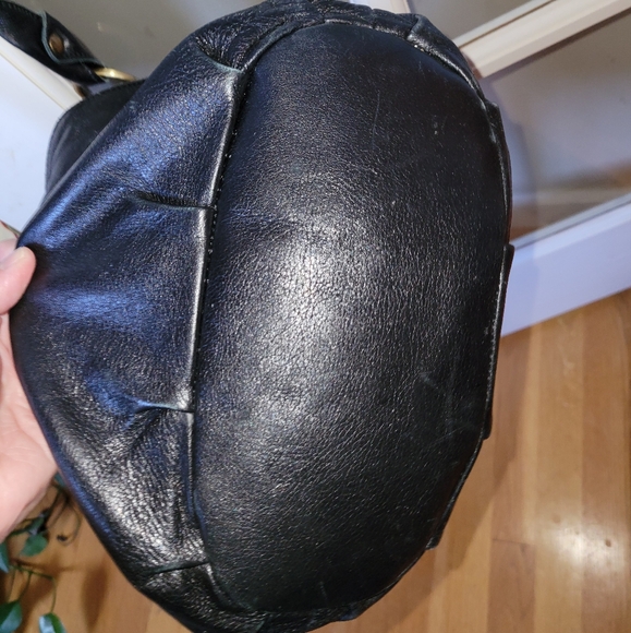 INNUE BLACK ITALIAN LEATHER/ZEBRA PRINT SHOULDER TOTE BAG WITH TASSEL - Picture 5 of 8